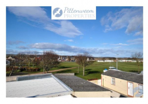 The Beacon- coastal home in St Monans